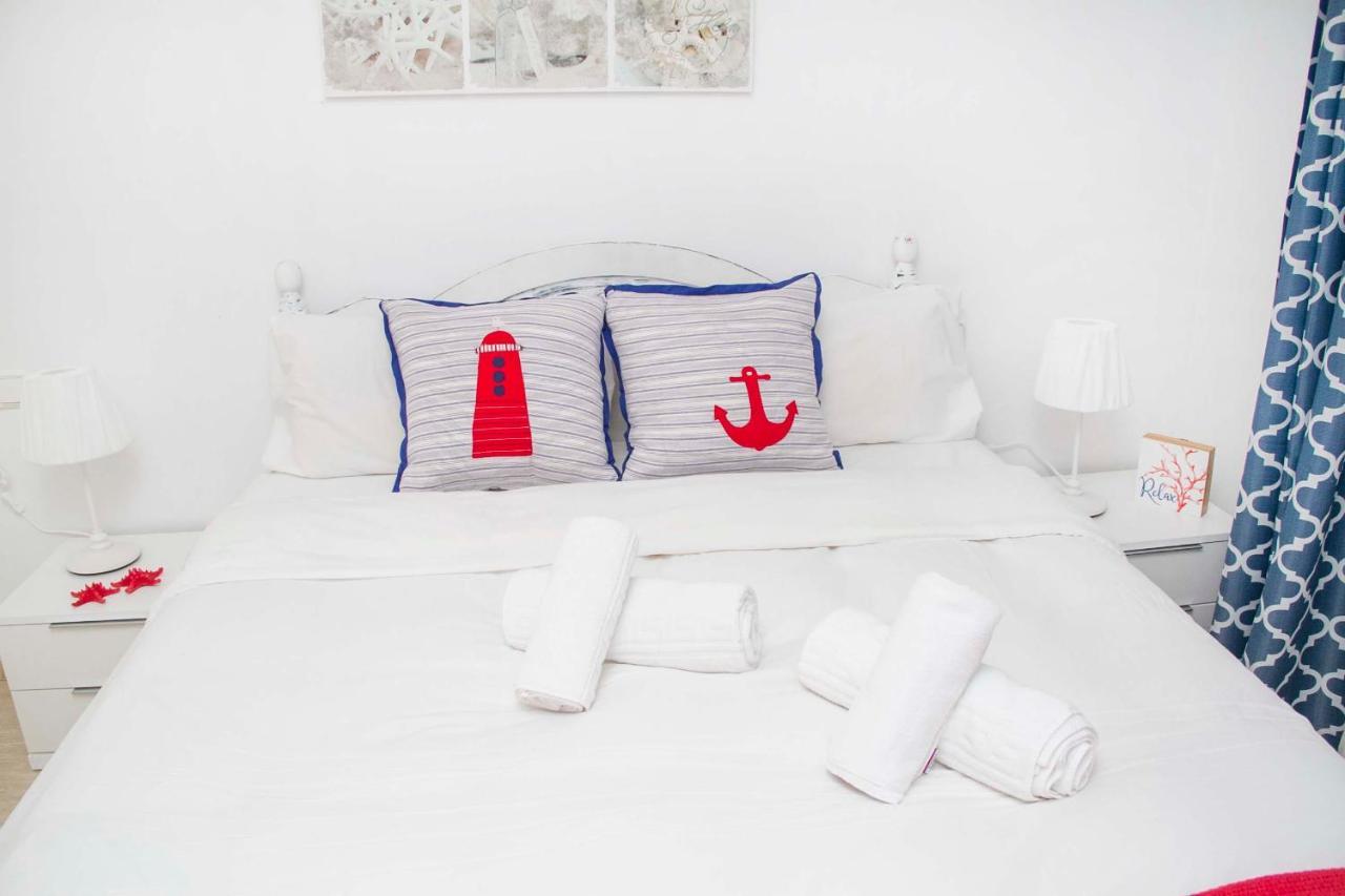 Navy Apartment, El Poris Arico Luaran gambar