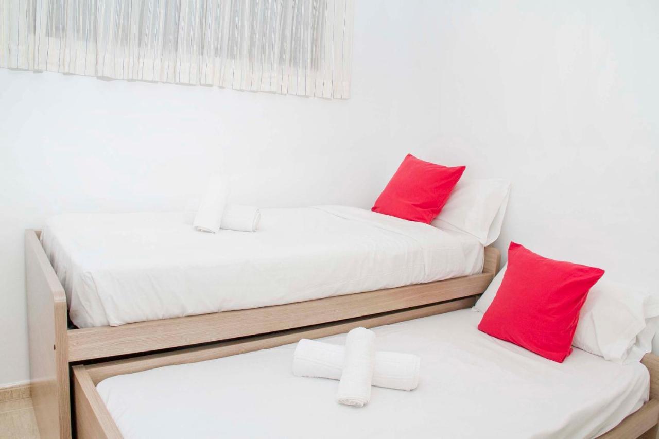 Navy Apartment, El Poris Arico Luaran gambar